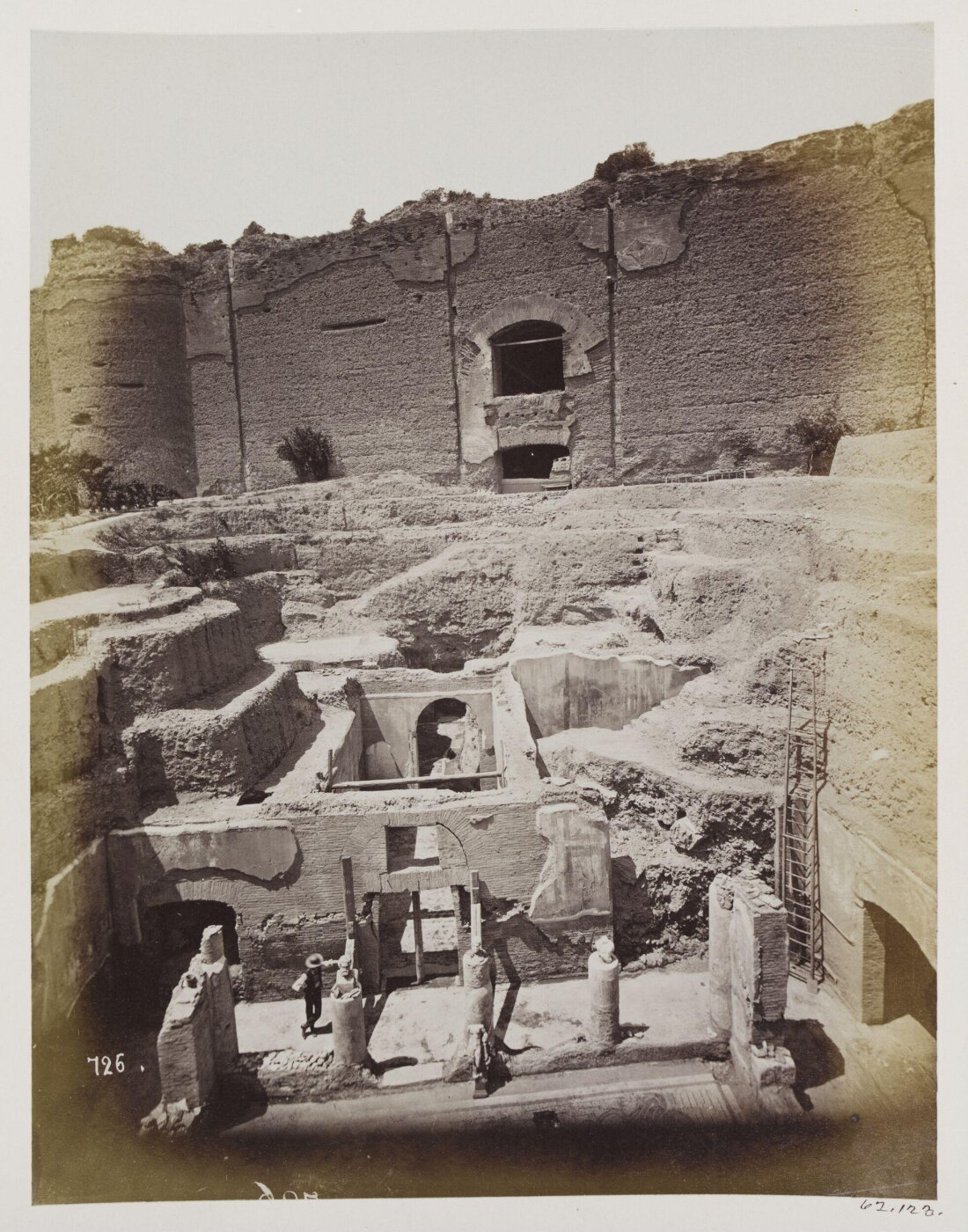 Parker, John Henry, Excavations, 1869 - Private House of the Emperor Hadrian, c. A.D. 120, near the Thermae of Antonius Caracalla, in the Vigna Guidi. View shewing the Wall of the Thermae.