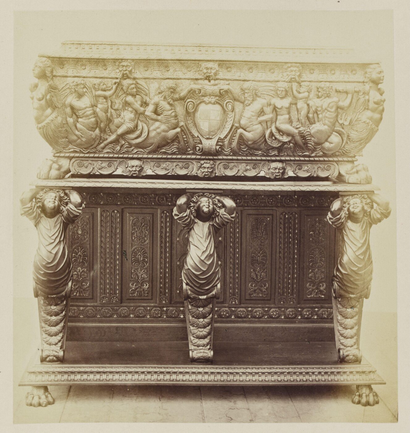 Franck, Photograph