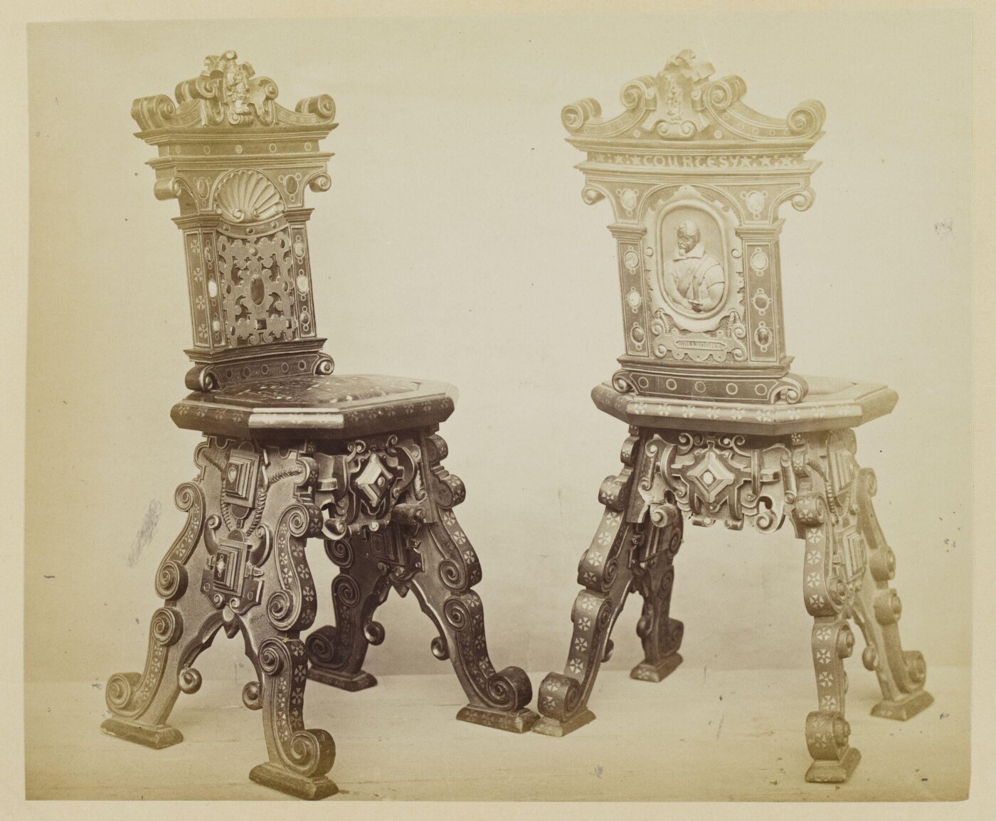 Franck, Photograph