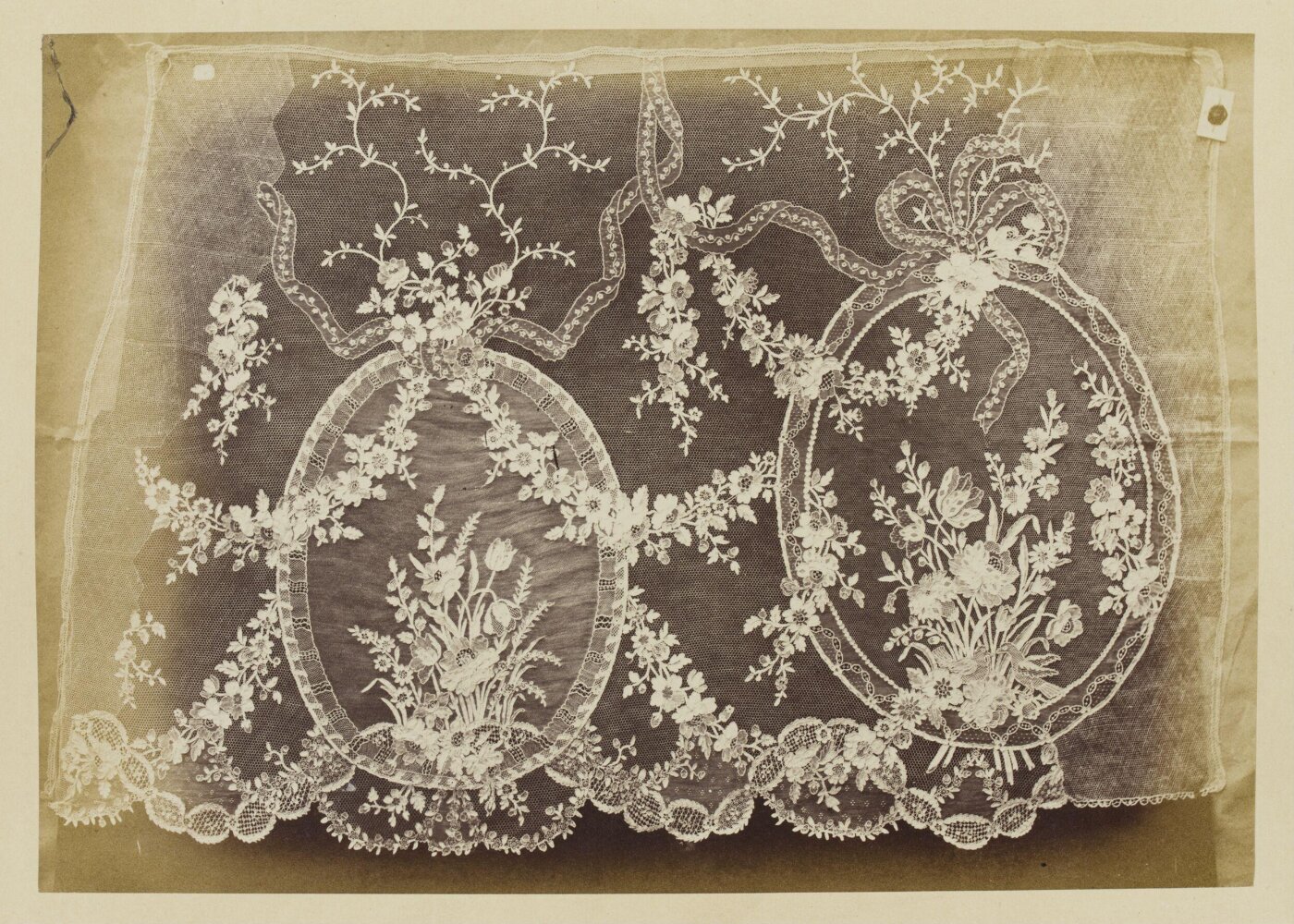 Franck, Photograph
