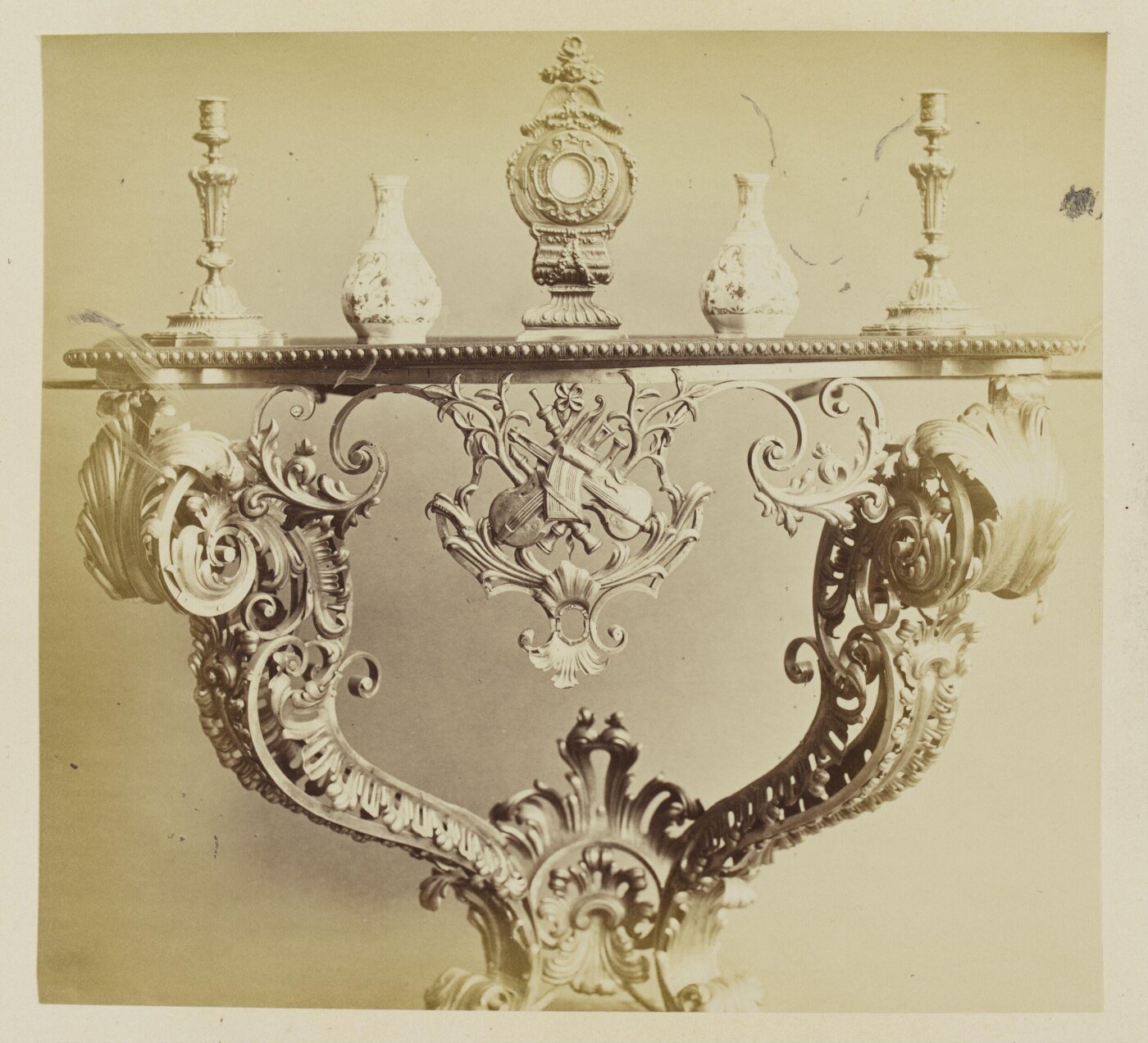 Franck, Photograph
