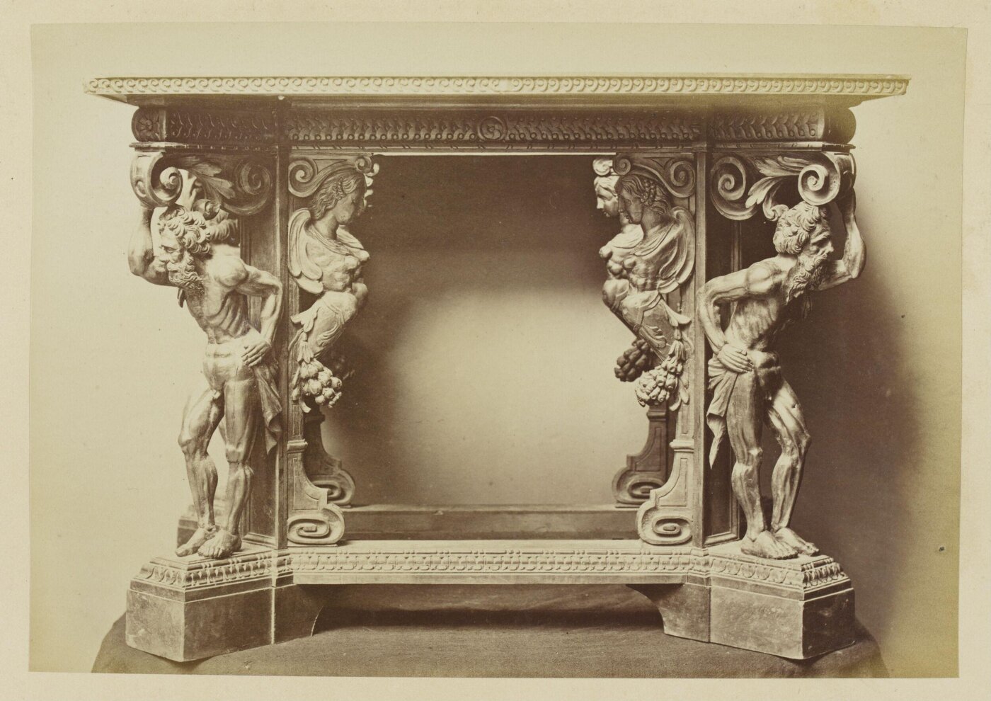 Franck, Photograph