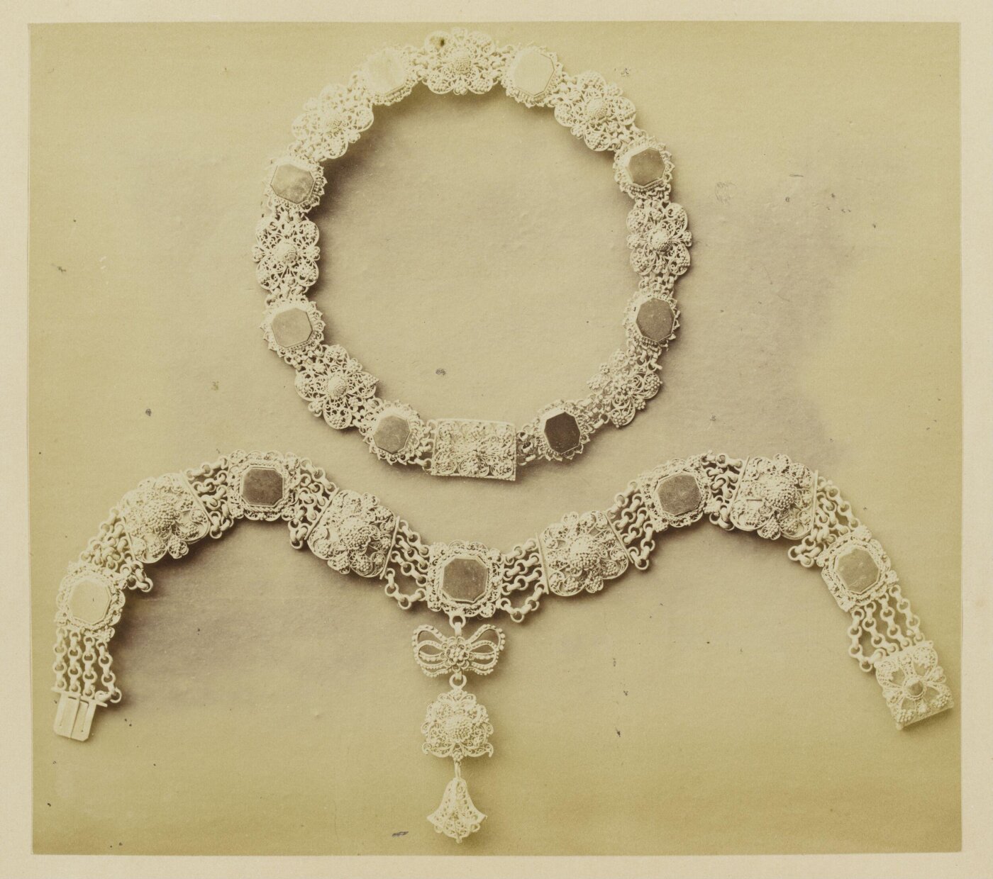 Franck, Photograph