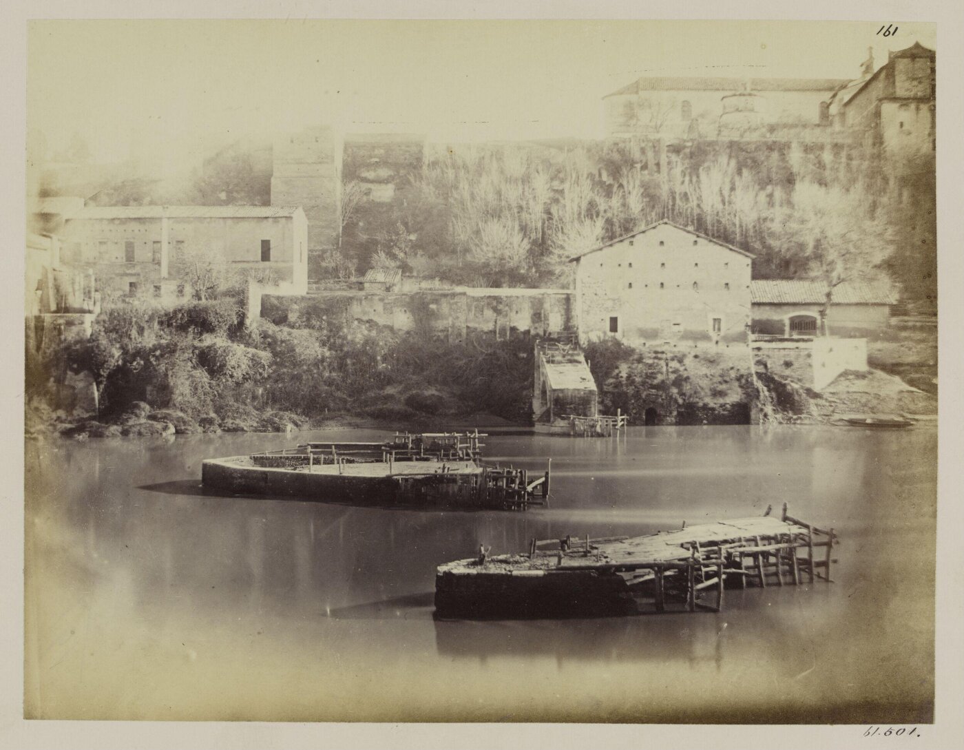 Parker, John Henry, The Tiber. With the Foundations of the Sublician (or wooden) Bridge near the Porta Trigemina.