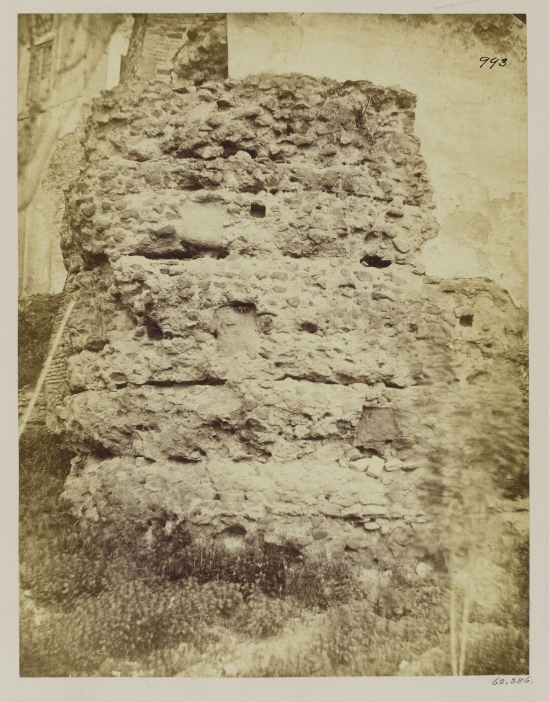 Parker, John Henry, Construction - Concrete (opera a sacco) in layers in a Fort under S. Saba, B.C. 300 (?).