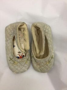 Pair of Baby Slippers thumbnail 1