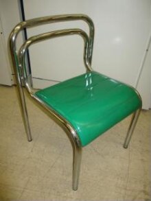 Chair thumbnail 1