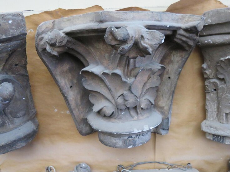 Plaster cast after capital from the Sainte-Chapelle top image