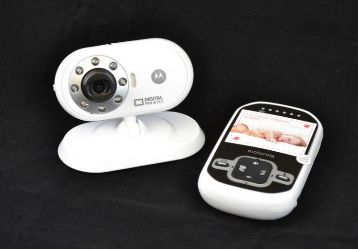 Motorola MBP26 Digital Video Baby Monitor image