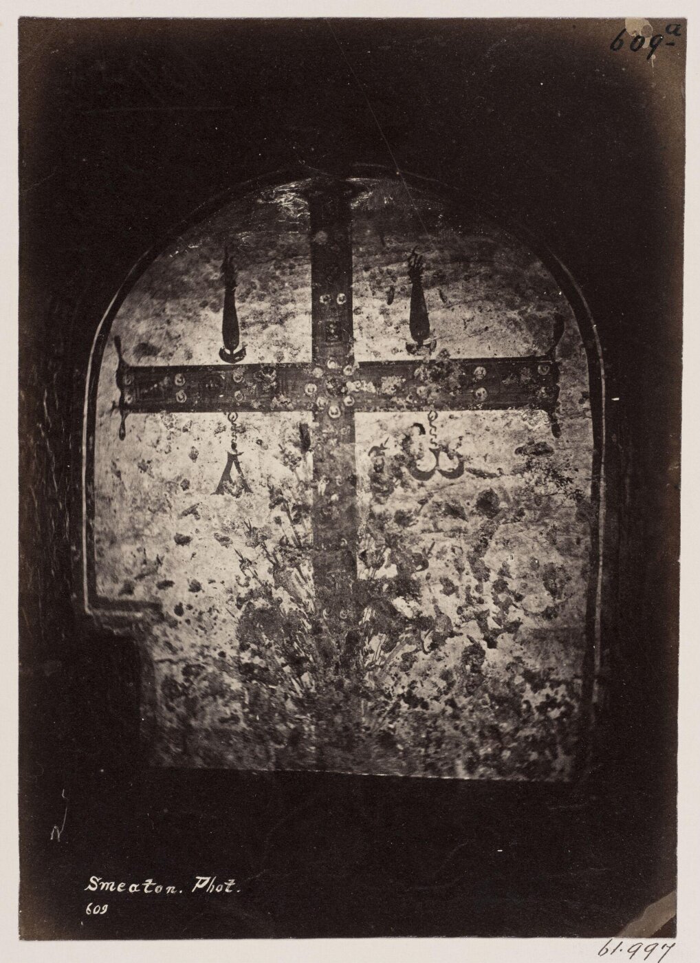 Parker, John Henry, Catacomb of S. Pontianus - Painting of a Jewelled Cross, A.D. 858-867