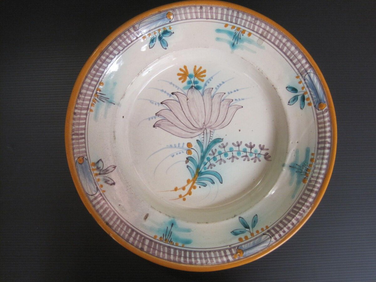 Dish, 19th century