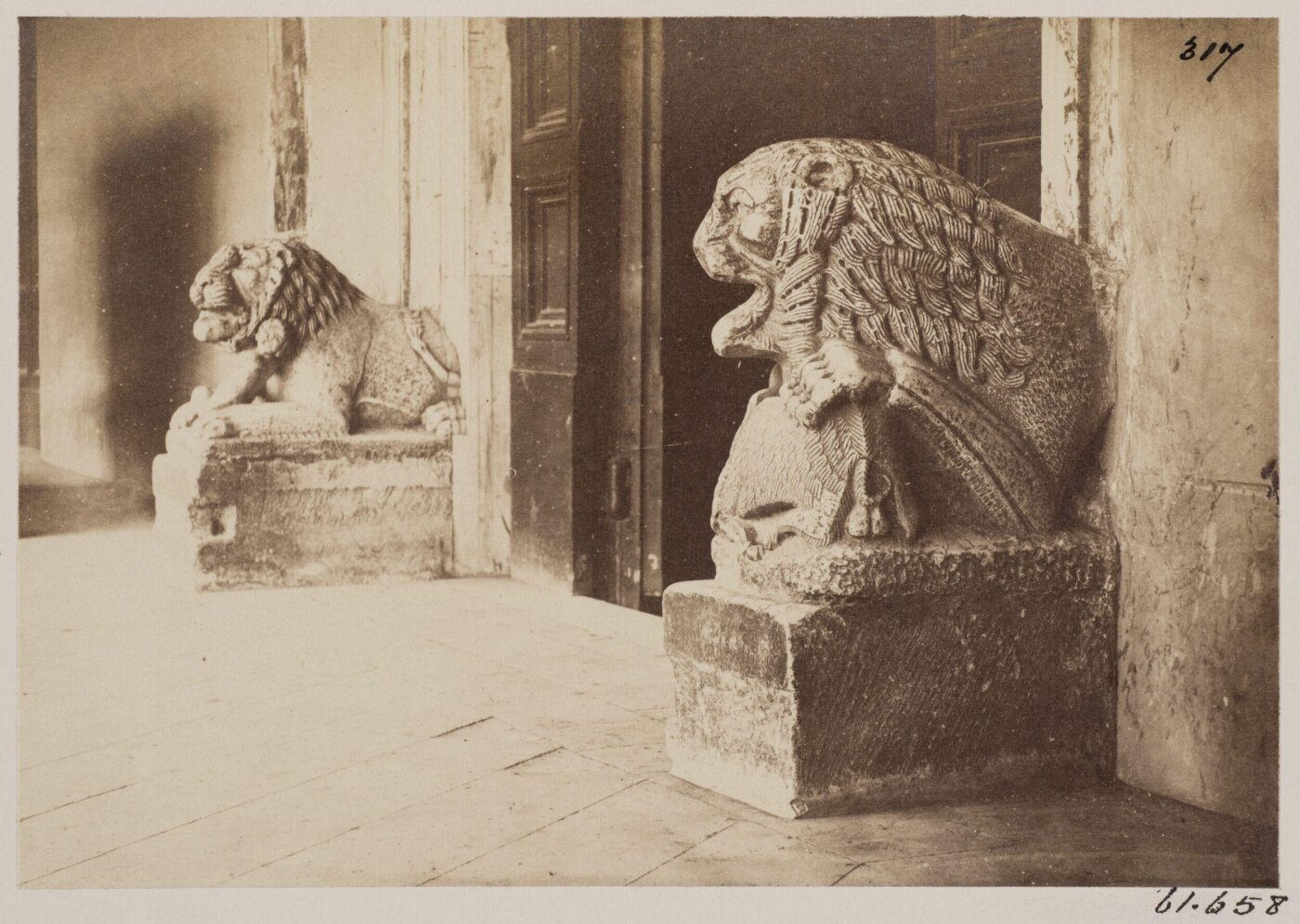 Parker, John Henry, Sculptures - Lions at the Door of the Church of S. Lorenzo
