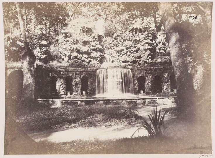 Out of Rome - Tivoli, Fountain in a Nymphaeum in the Villa d'Este. top image