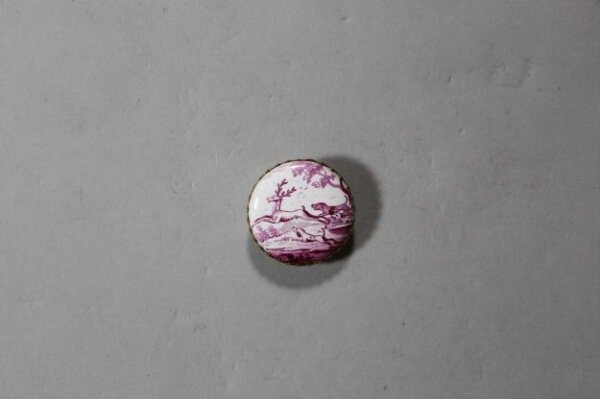 Vroca Button Button | V&A Explore The Collections