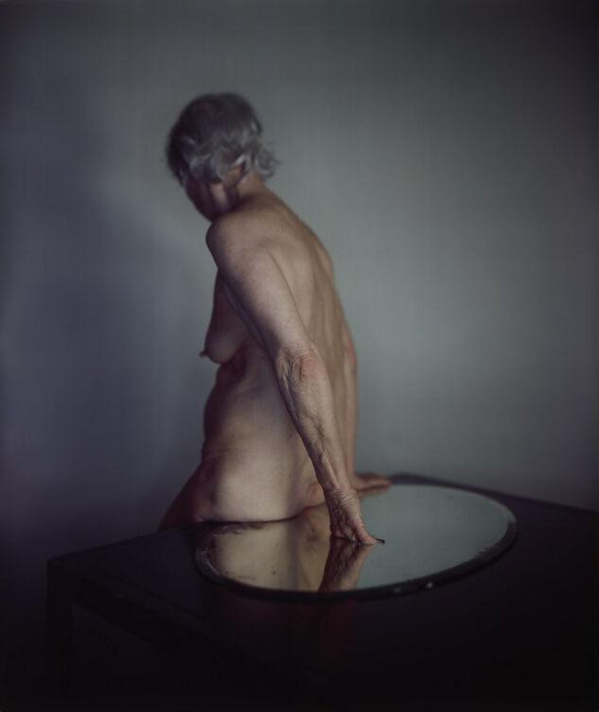 Richard Learoyd, Kitty with Mirror