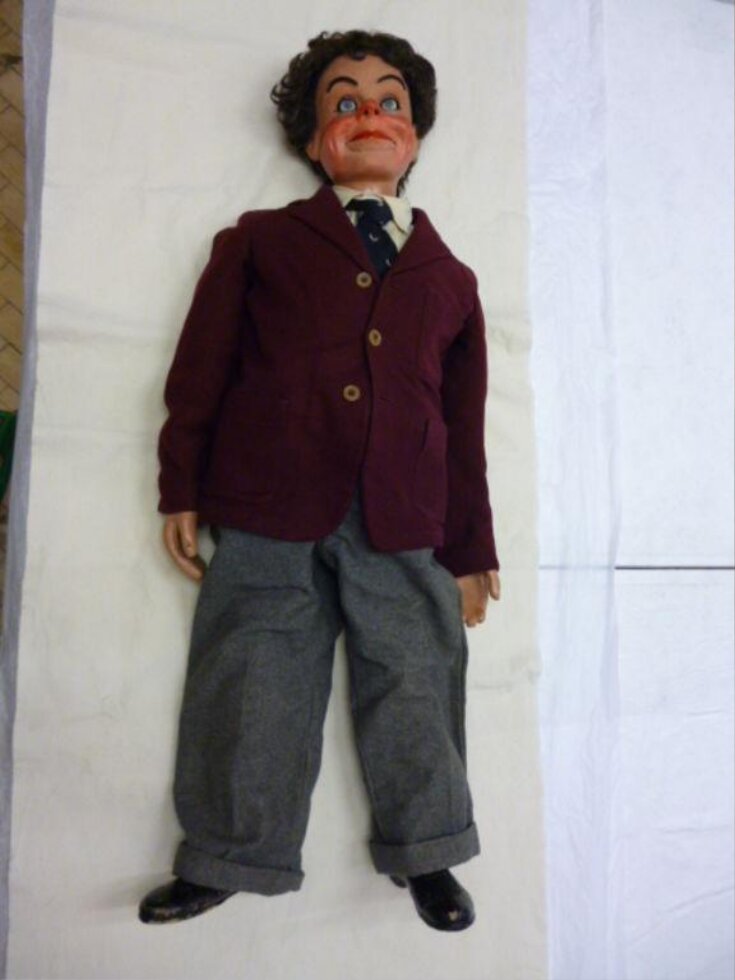 Jimmie. Vent doll made by Len Insull, 1946. top image