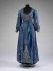 Costume worn by Judi Dench as Cleopatra, National Theatre, 1987 thumbnail 2