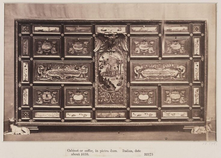 Italian cabinet in pietra dura top image