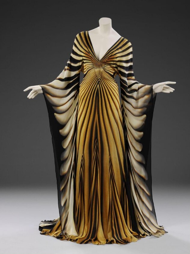 Dress (2007) by Nicolò Cavalli