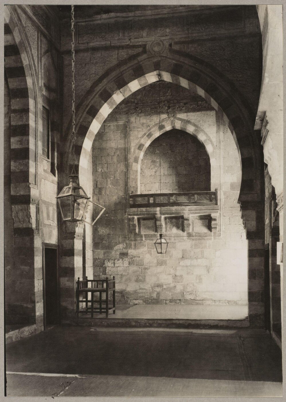 K.A.C. Creswell, Northwest iwan of the mosque of Mamluk Amir Qanibay Qara al-Rammah (Nasiriyya), Cairo
