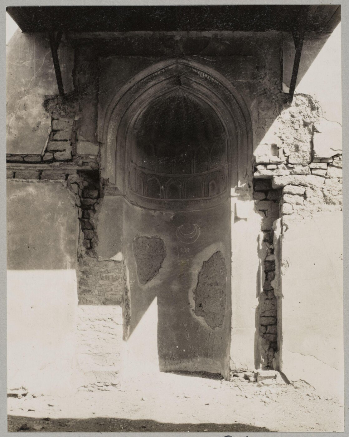 K.A.C. Creswell, Mihrab of the mausoleum of the Mamluk Amir Tankizbugha, Cairo