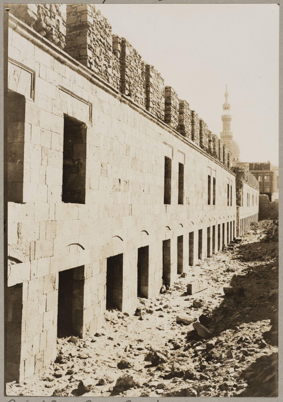 K.A.C. Creswell, Rear façade of the rab‘ of Mamluk Sultan al-Ashraf Qaytbay, Cairo