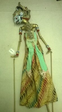 Javanese rod puppet possibly representing Ghatotkacha, 19th century thumbnail 1