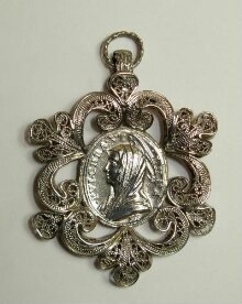 Religious Pendant thumbnail 1