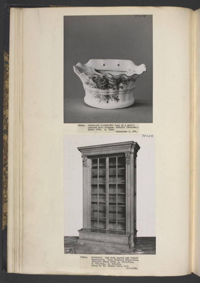 Bookcase, Unknown · 1710-1730 · England
