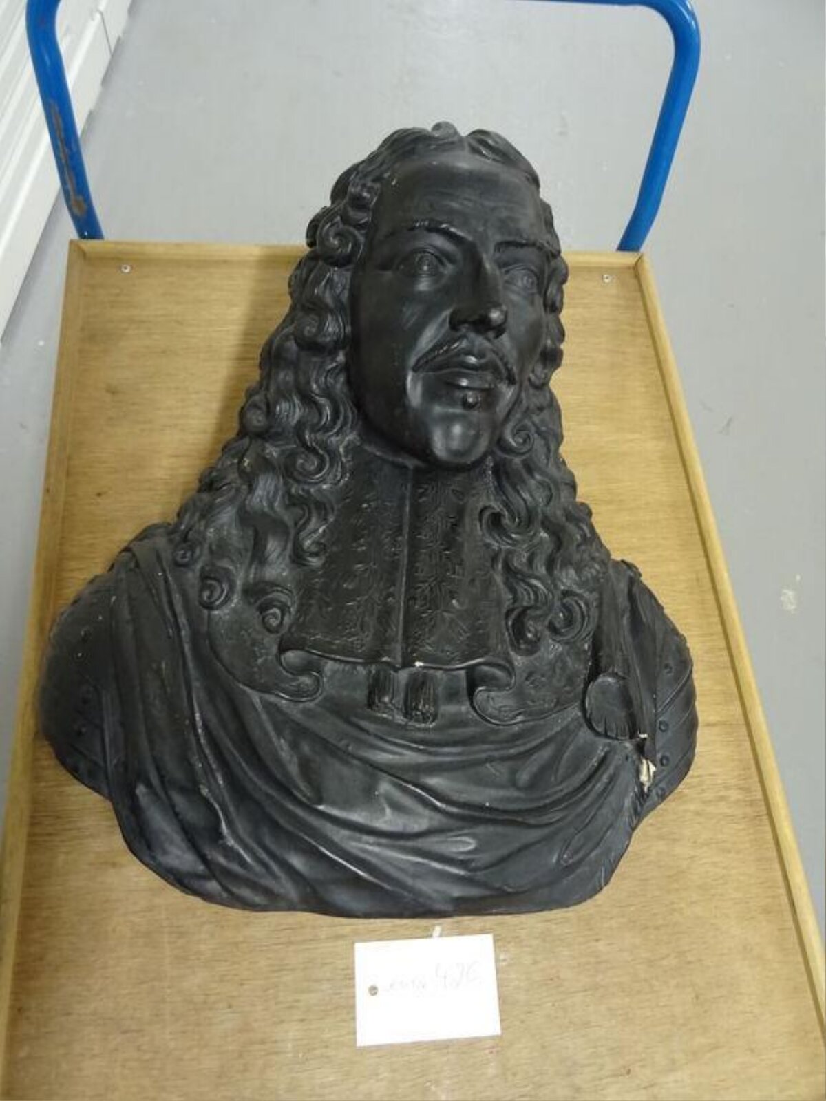 Bust