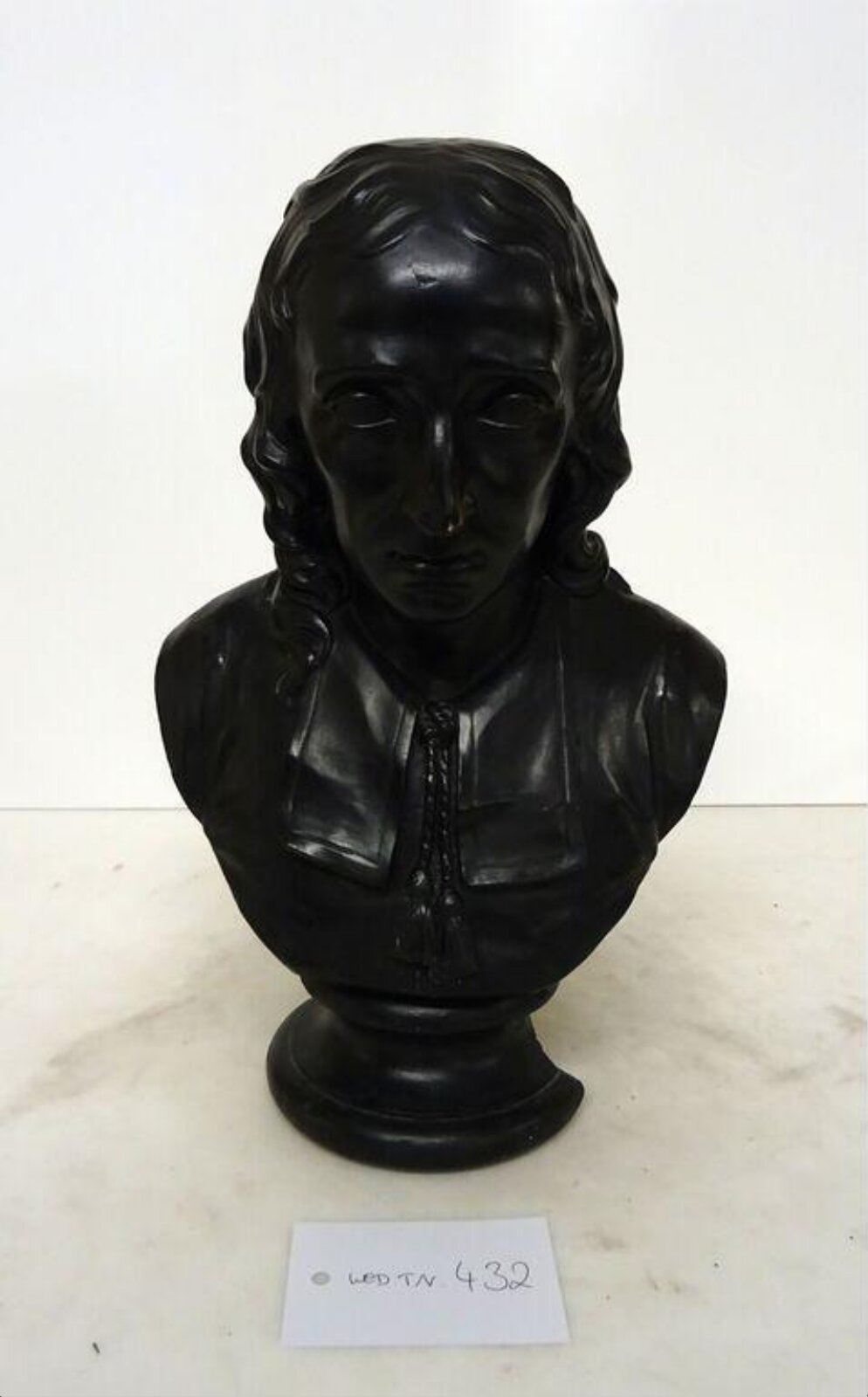 Bust