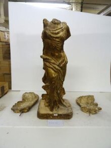 Statue thumbnail 1