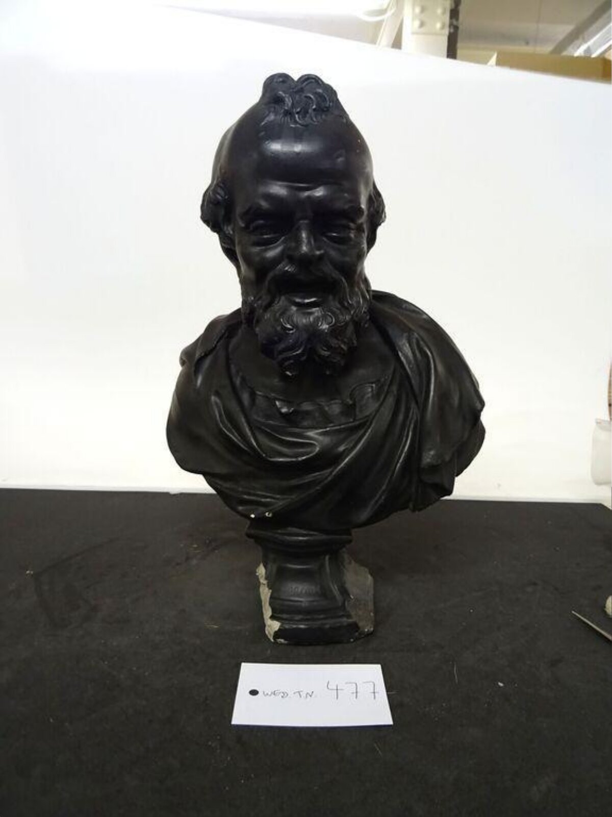 Bust