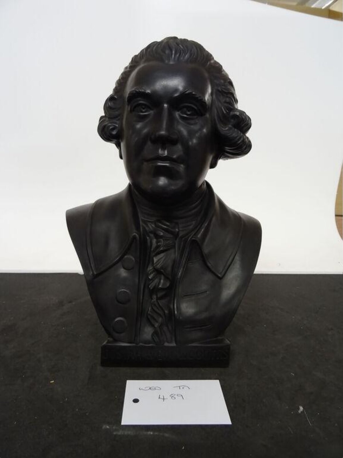 Bust