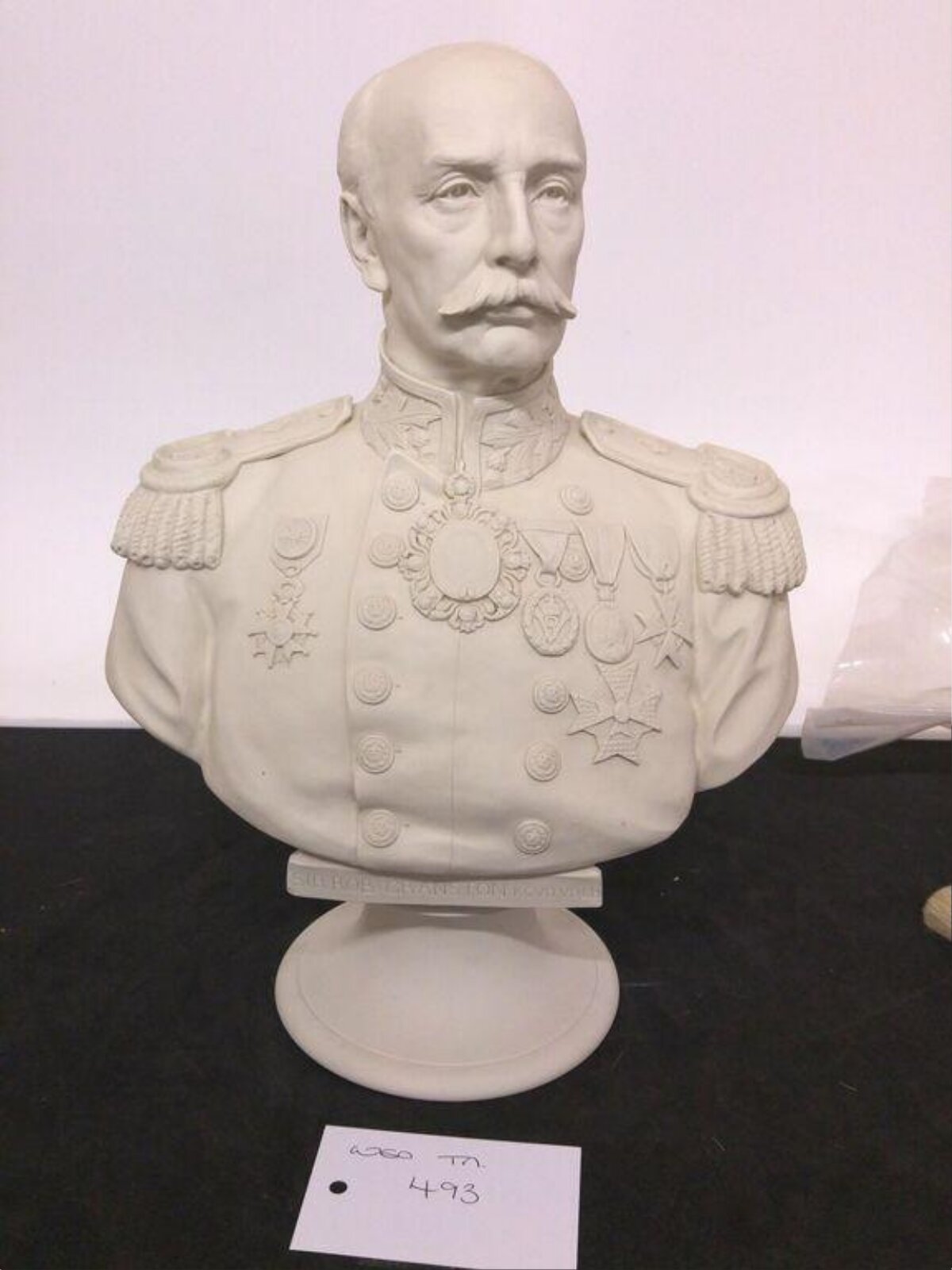 Bust