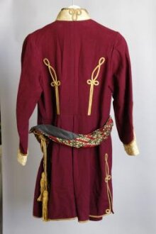 Jacket worn by Alfie Bass as the King in Jack and the Beanstalk, London Palladium, 1973 thumbnail 1