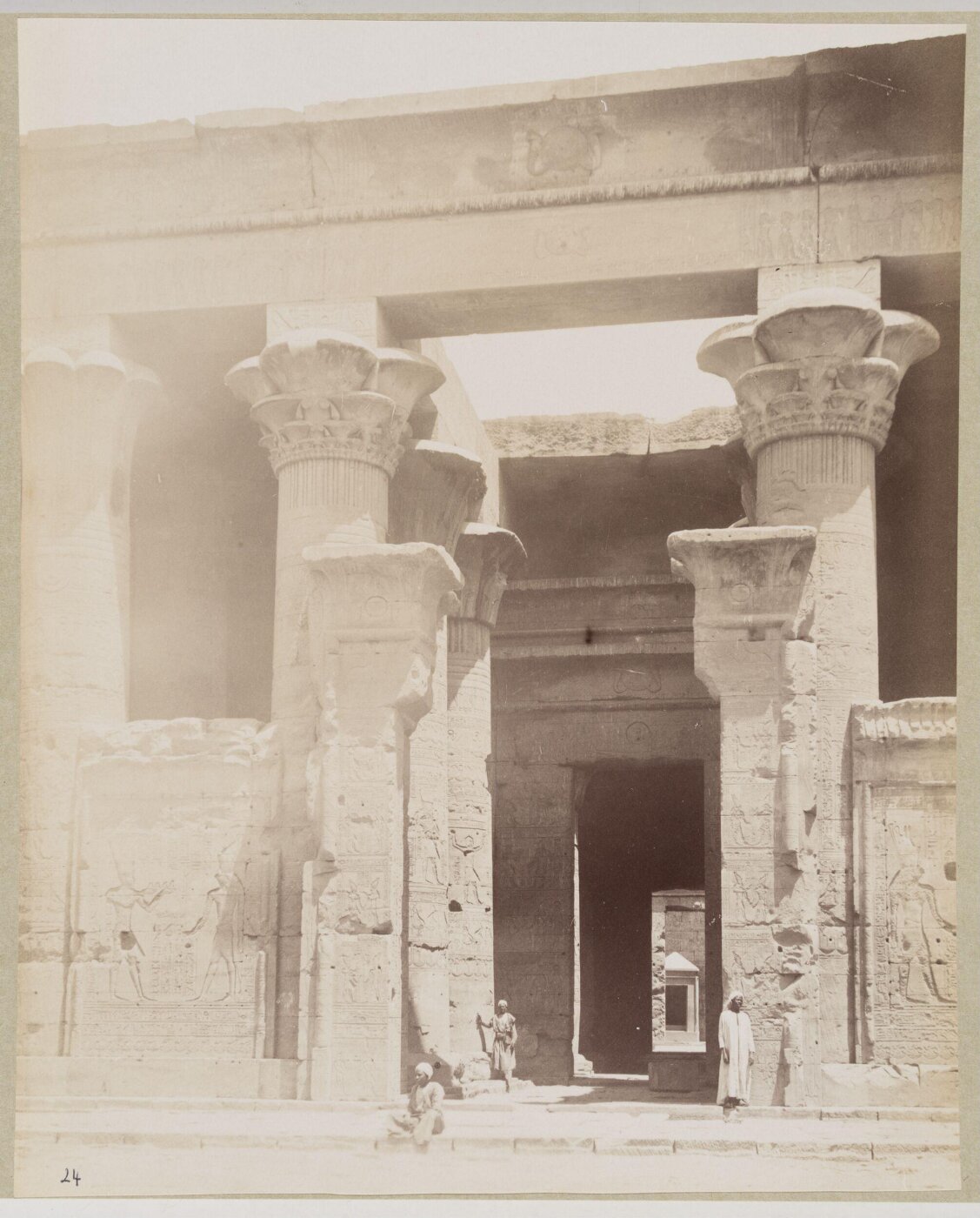 Unknown, Photograph