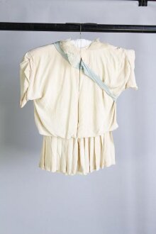 Tunic designed by Oliver Messel thumbnail 1