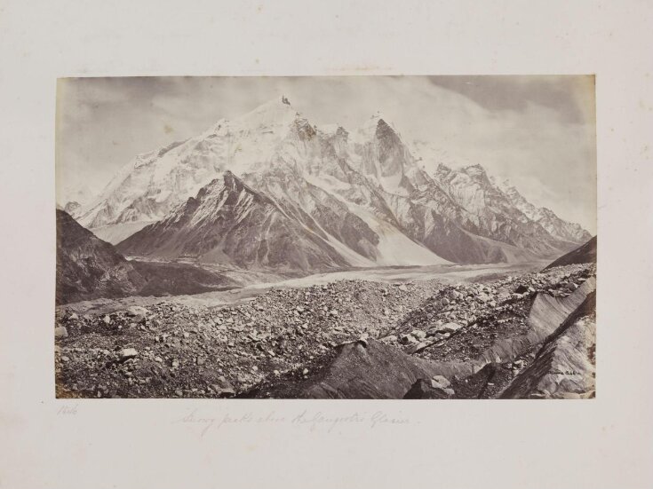 1546 - Snowy peaks above the Gangootri Glacier top image