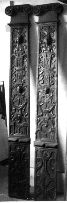 Pair of Pilasters thumbnail 1