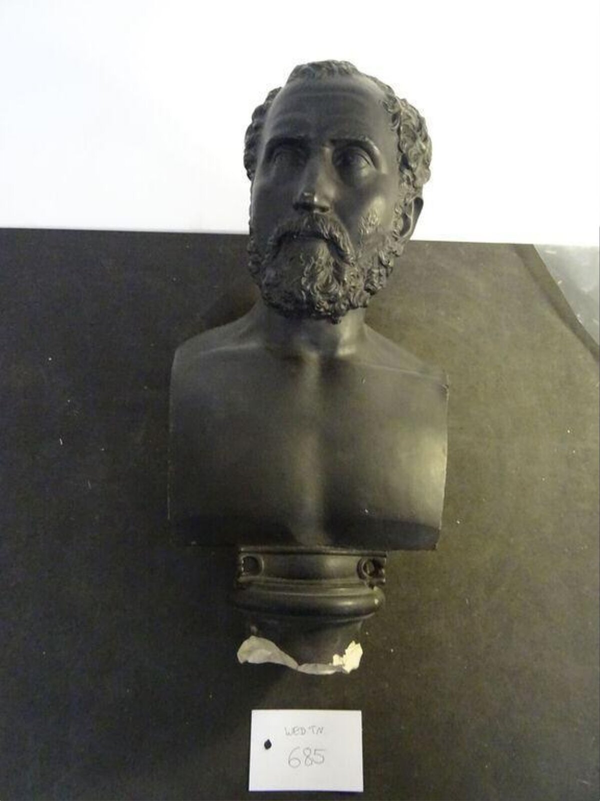 Bust