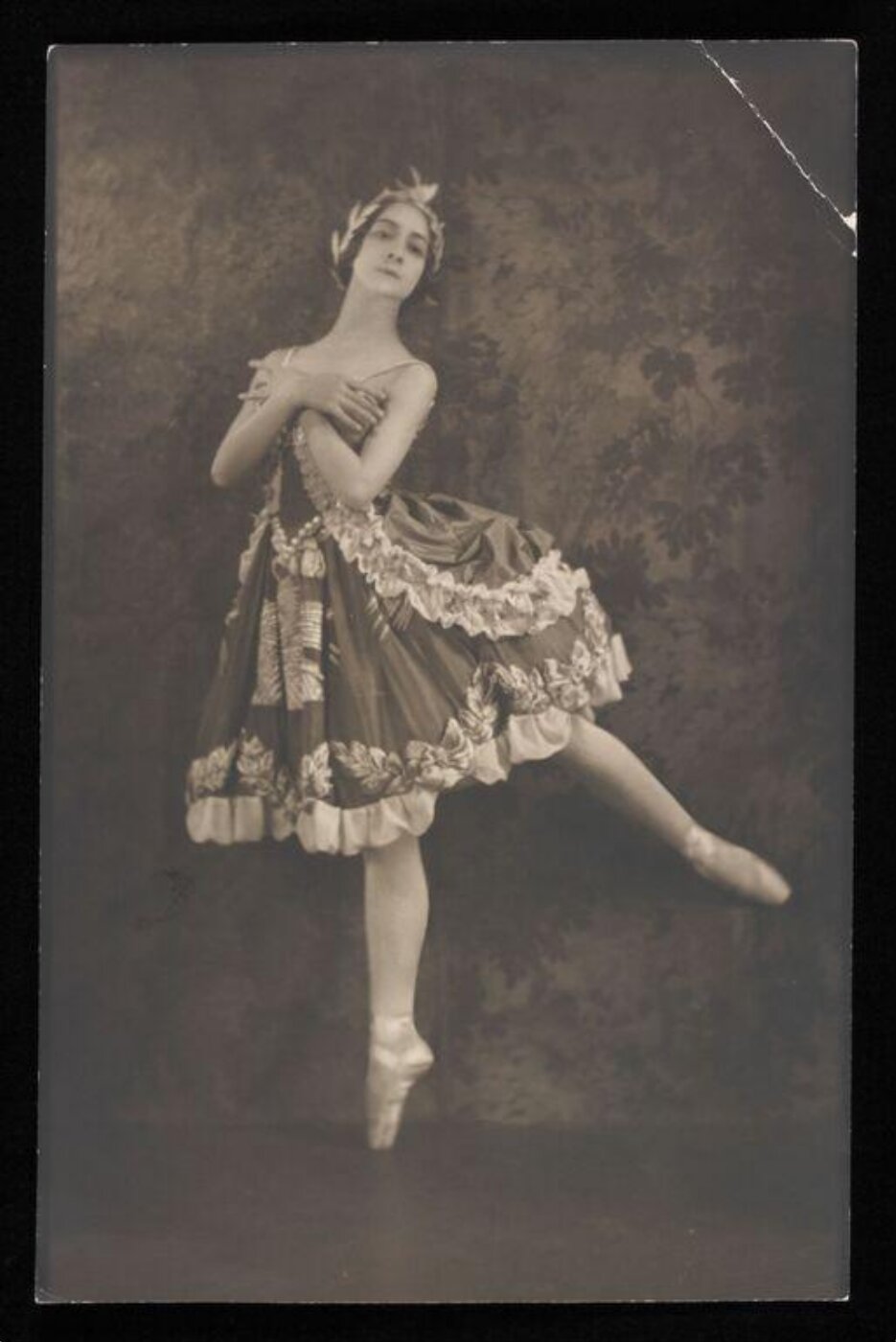 Hoppé, Emil Otto, The Sleeping Princess