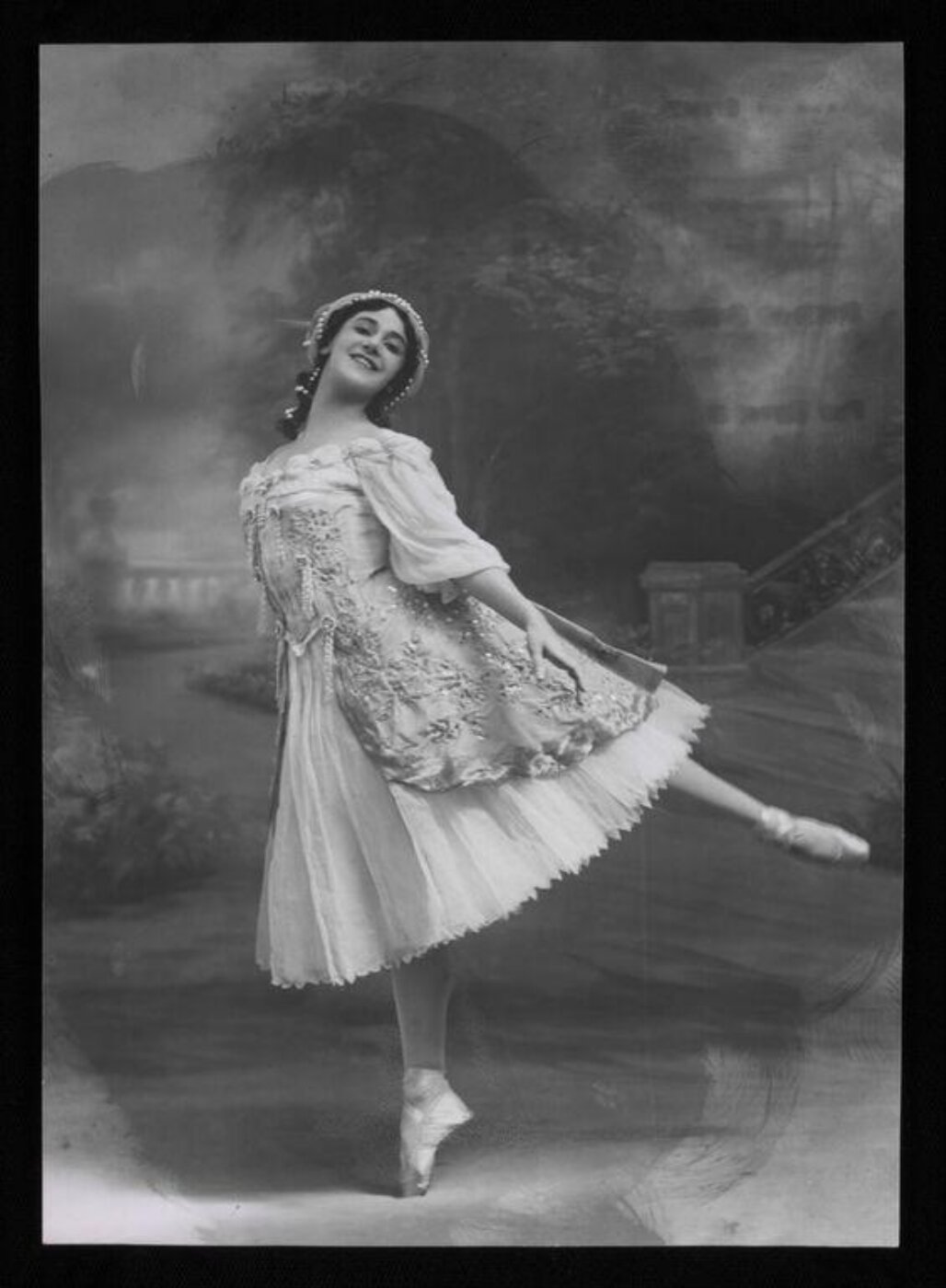 Elliott & Fry, Le Pavillon d'Armide