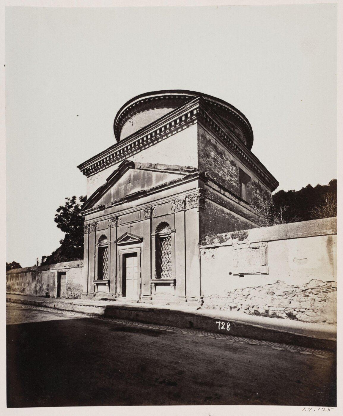 Parker, John Henry, Sixteenth Century - Chapel of S. Andrew at the first mile of the ancient Via Flaminia, outside the Porta del Popolo.