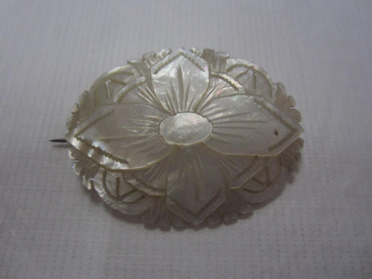 Brooch, Unknown · 19th century