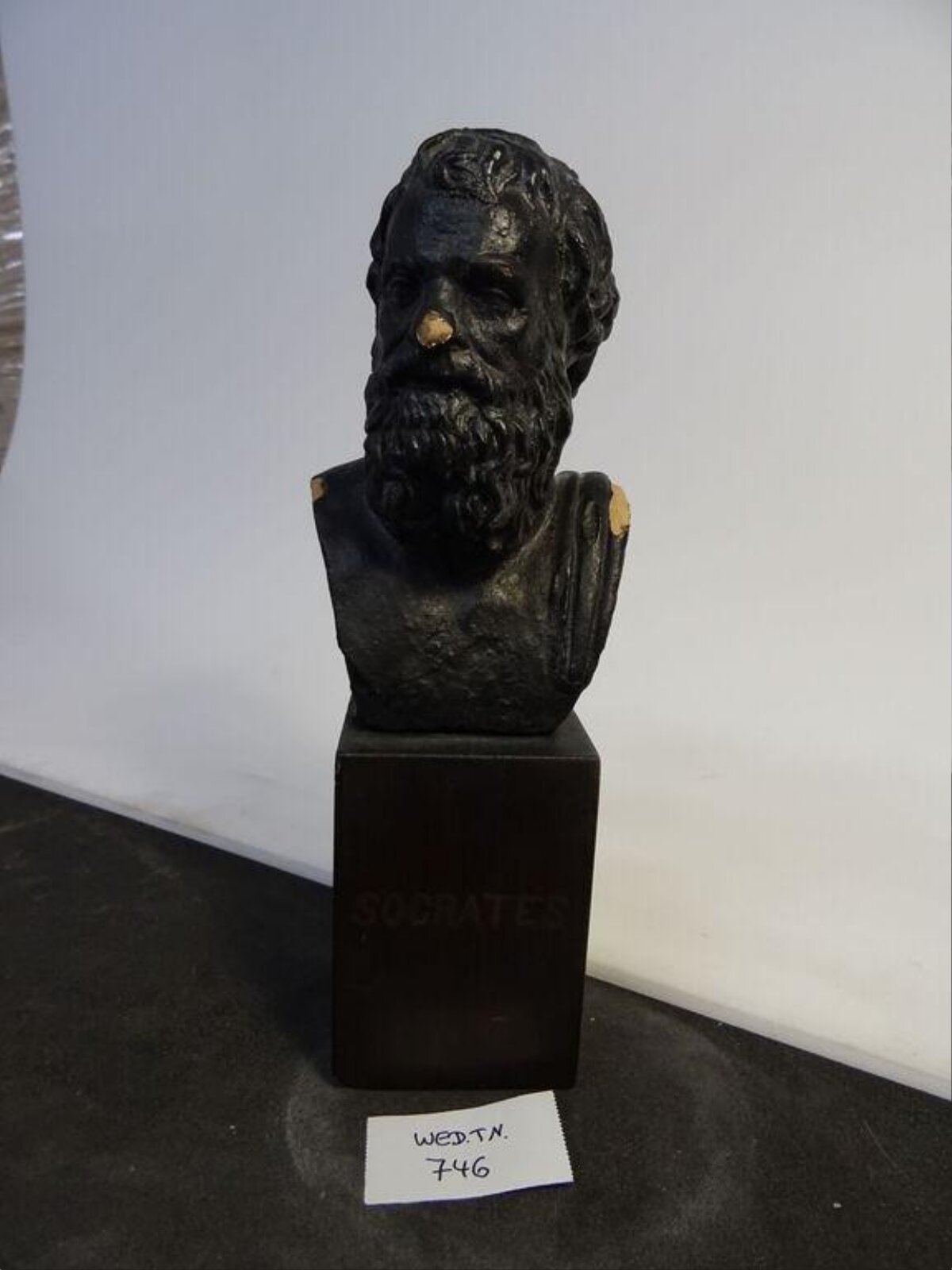 Bust