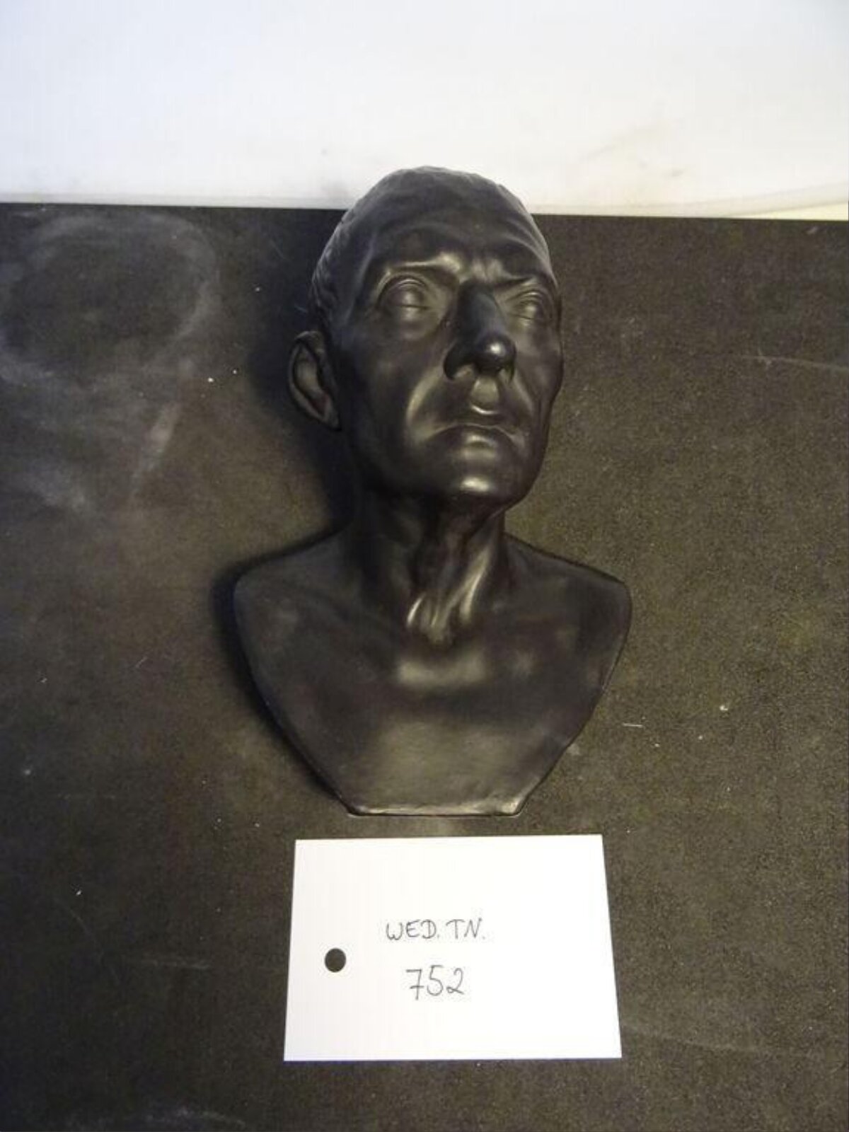 Bust