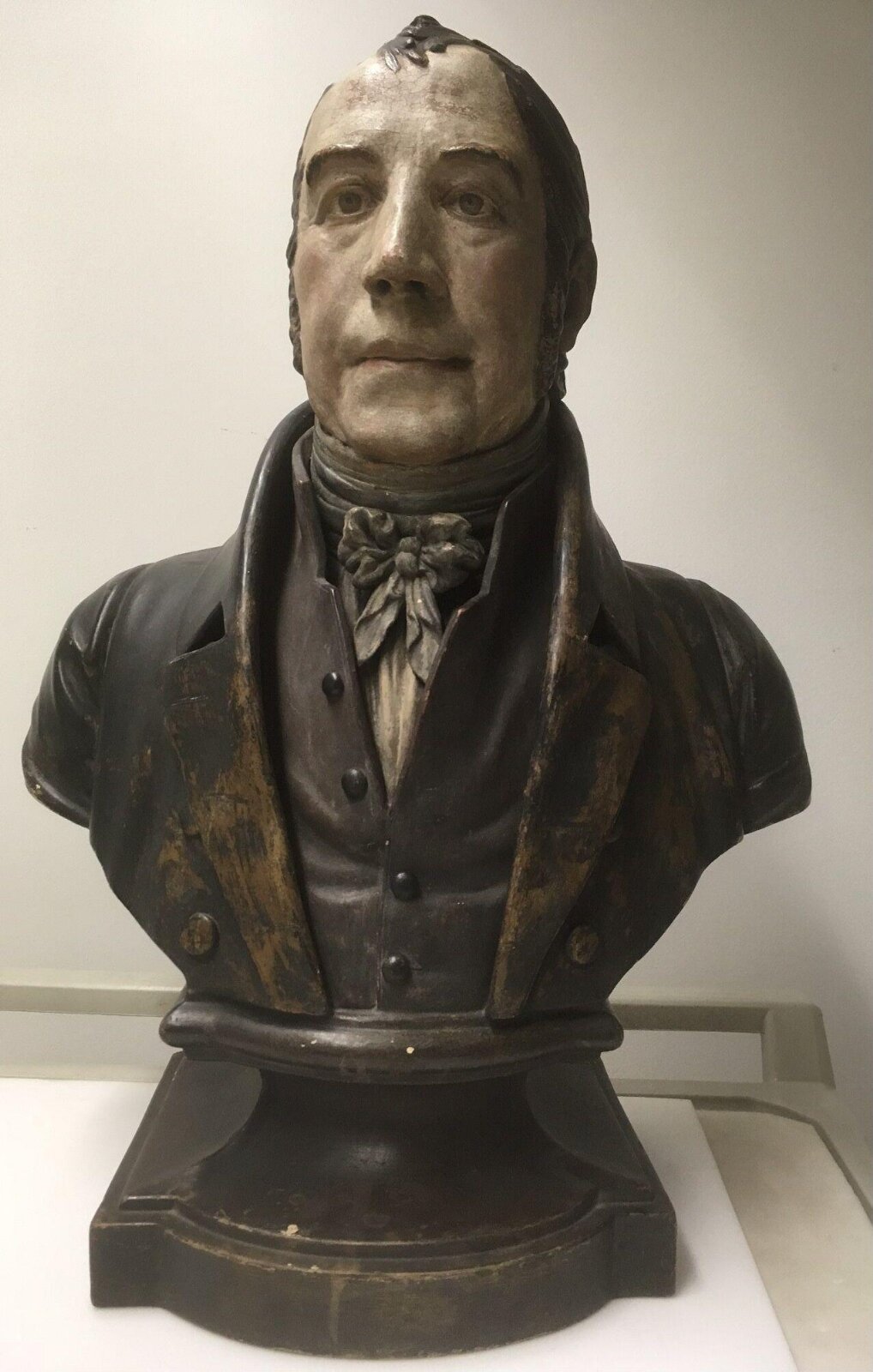 Bust