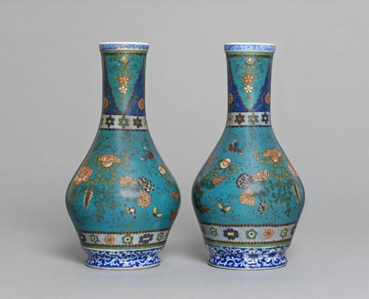 Pair of Vases top image