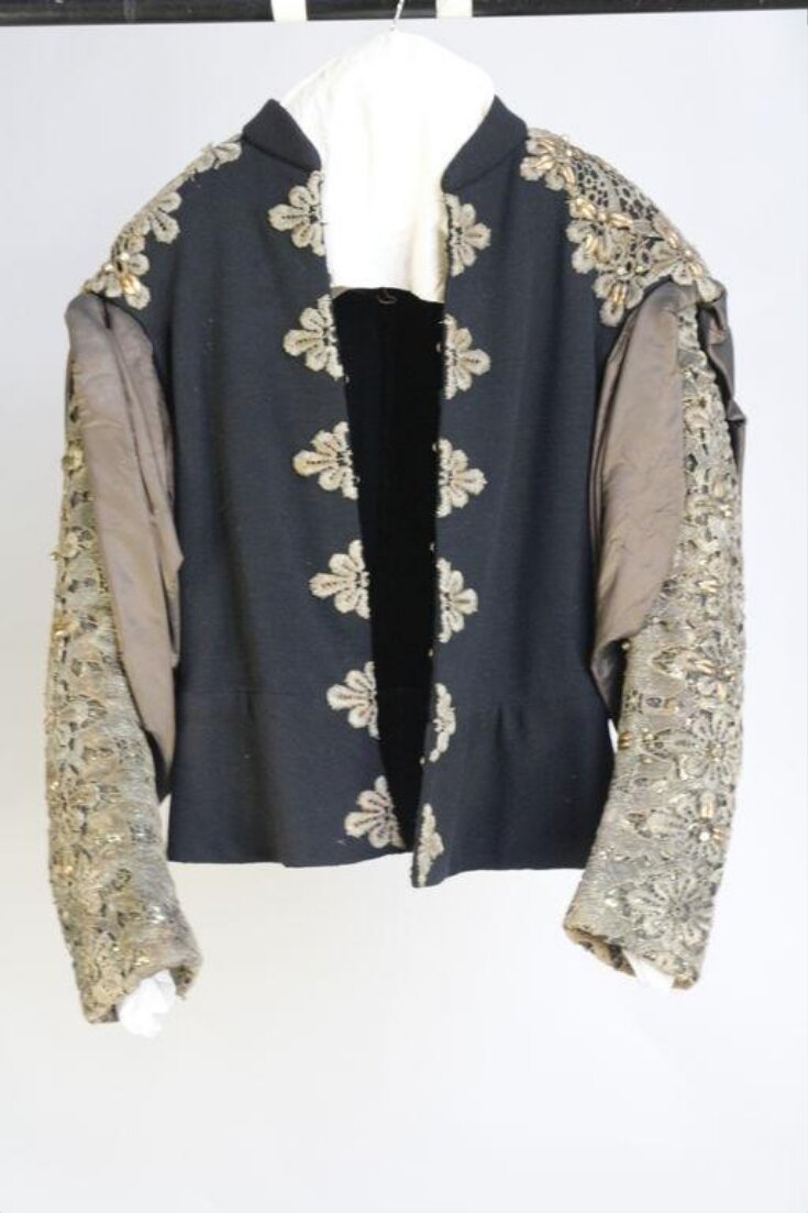 Theatre Costume | Heeley, Desmond | V&A Explore The Collections